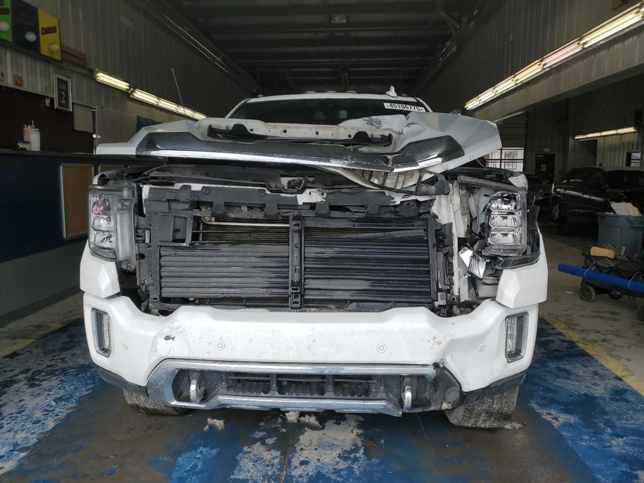 2020 GMC Sierra - Image 5