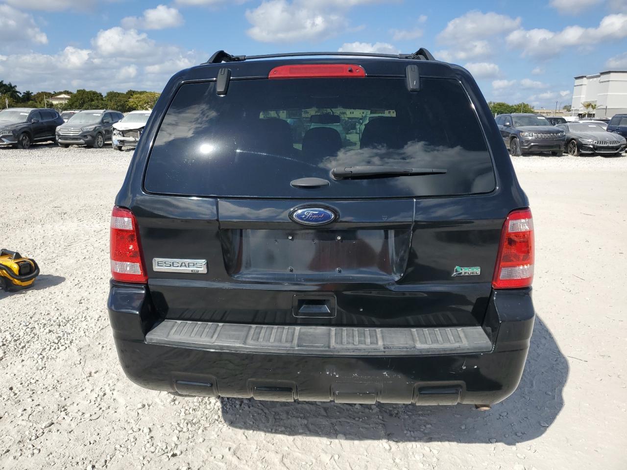 2012 Ford Escape - Image 6