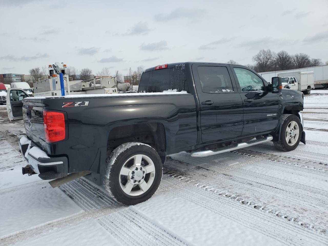 2018 Chevrolet Silverado - Image 3