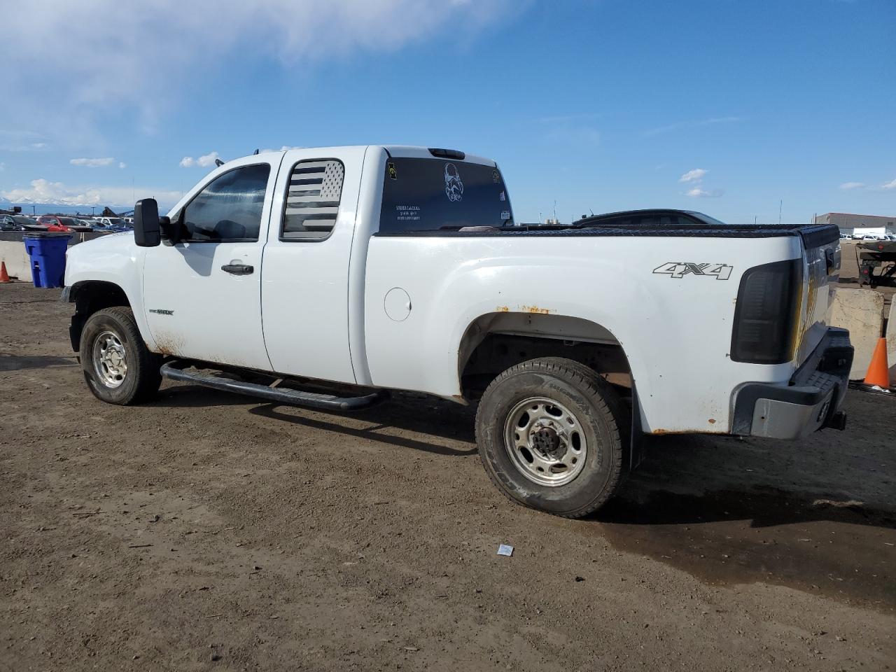 2008 GMC Sierra - Image 2