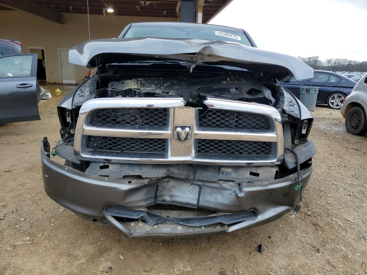 2011 Dodge RAM - Image 5