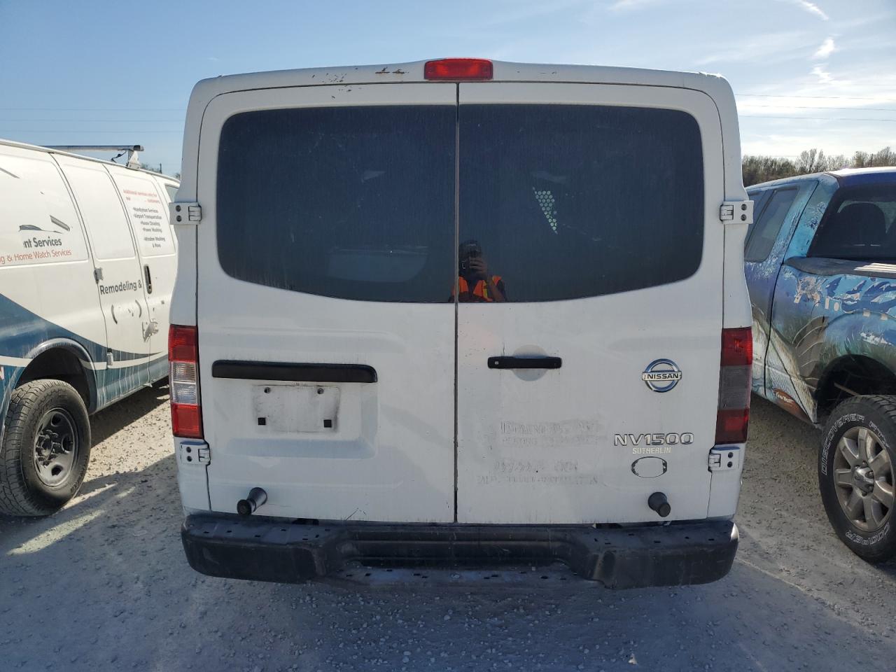 2017 Nissan Nv 1500 S VIN: 1N6BF0KM7HN800300 Lot: 44108915