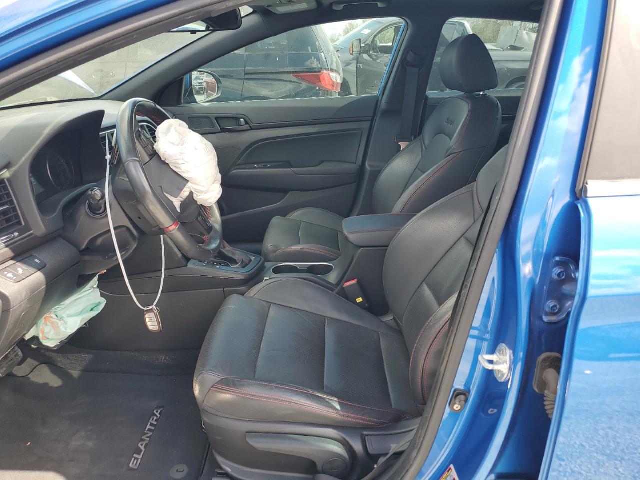 2018 Hyundai Elantra - Image 7