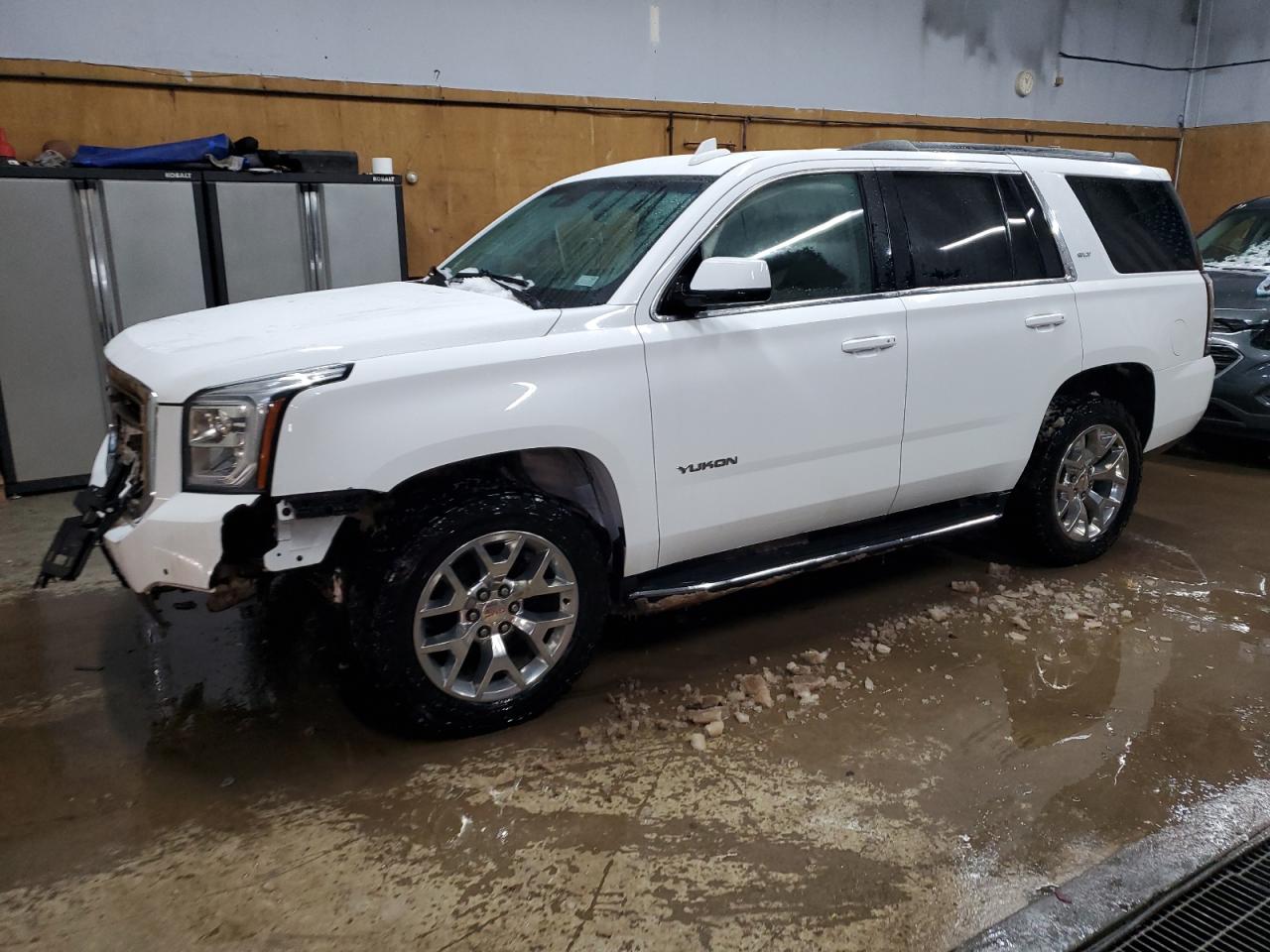 2020 GMC Yukon - Image 1
