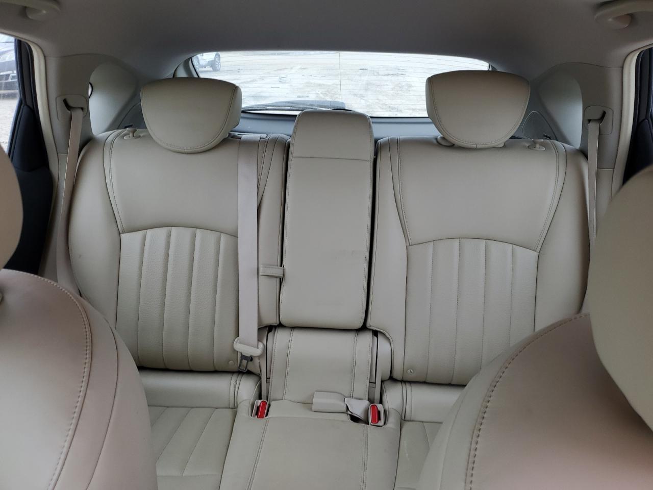2016 Infiniti QX50 - Image 10
