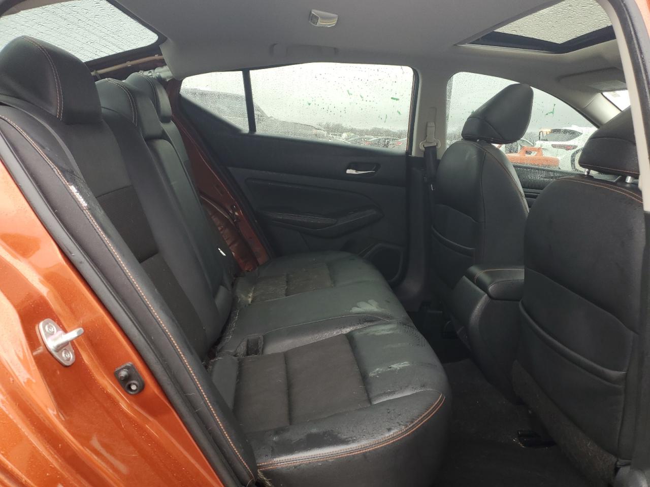 2021 Nissan Altima - Image 10