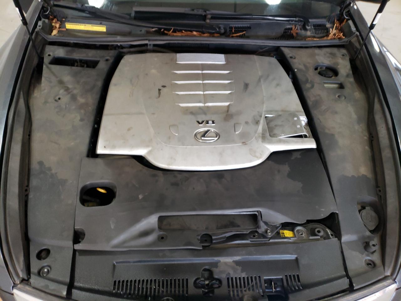 2007 Lexus LS - Image 11