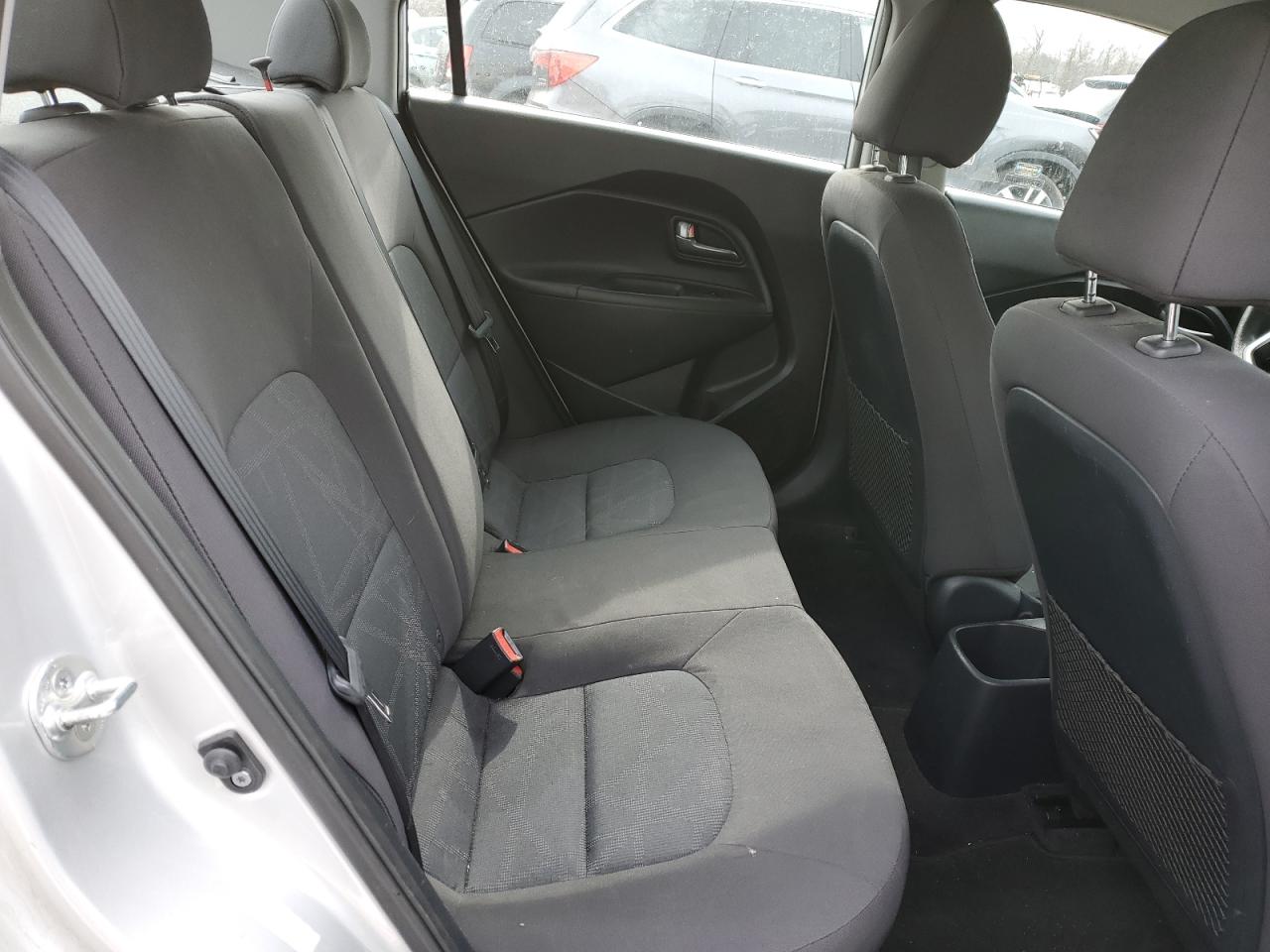 2014 Kia Rio - Image 10