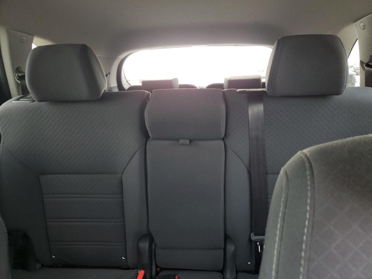 2017 Kia Sorento - Image 10