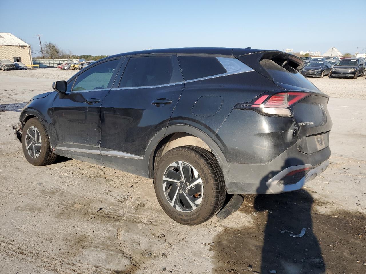 2023 Kia Sportage - Image 2