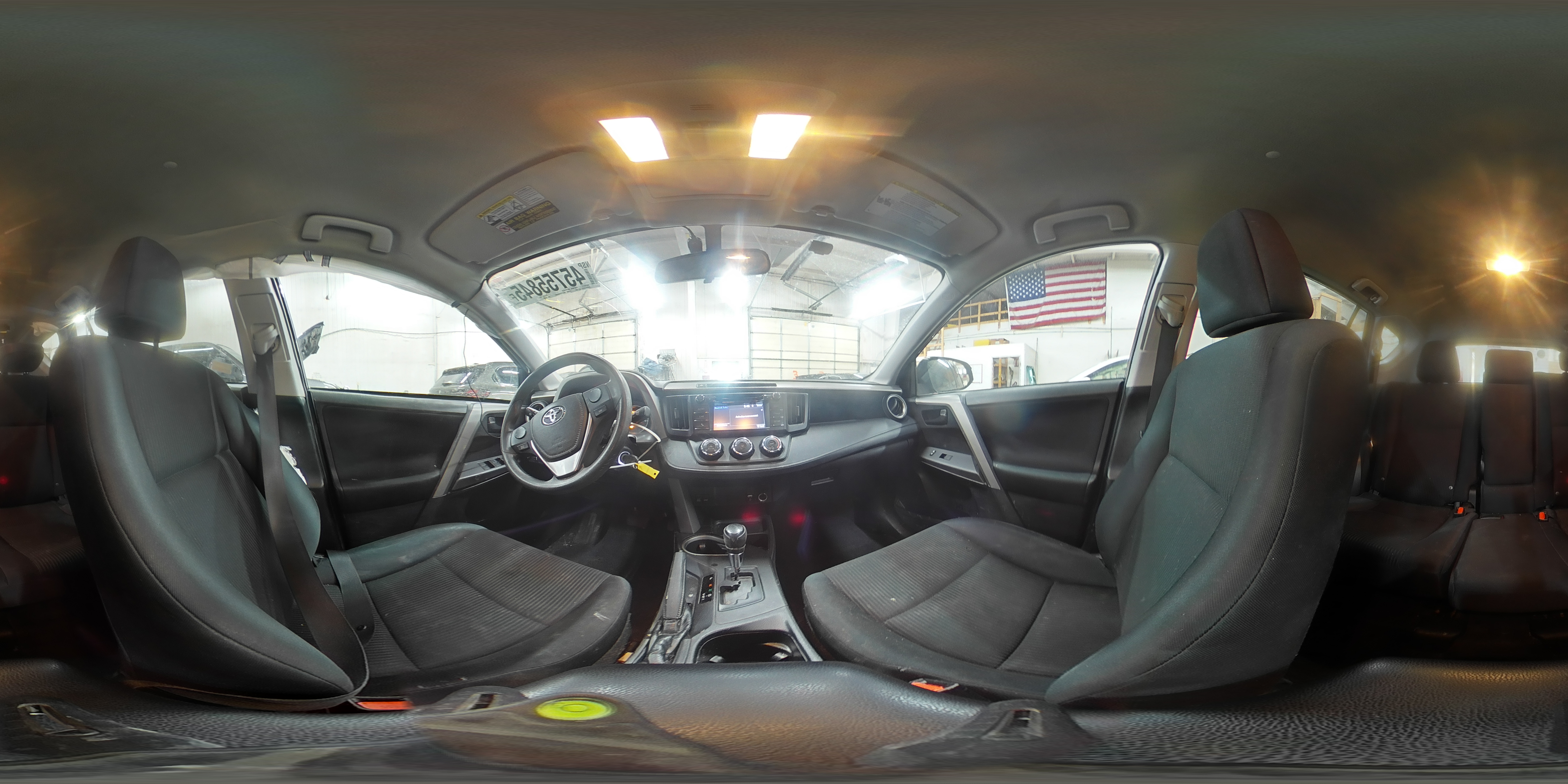 2016 Toyota RAV 4 - Image 13