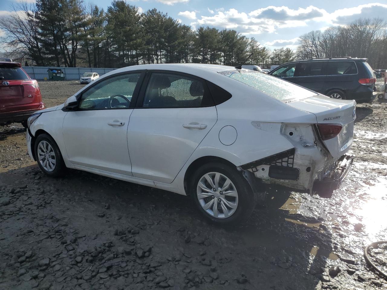 2021 Hyundai Accent - Image 2