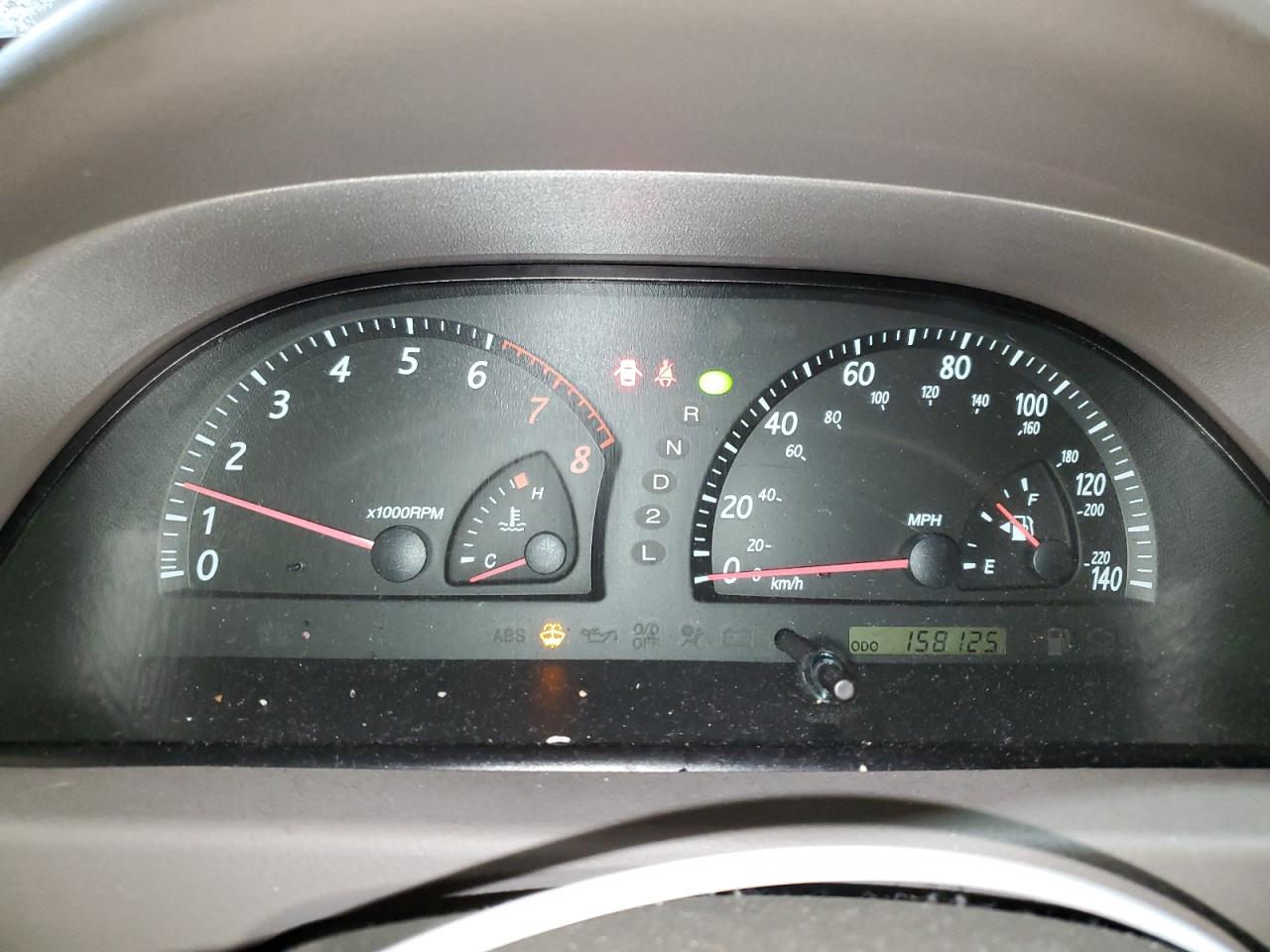 2004 Toyota Camry - Image 9