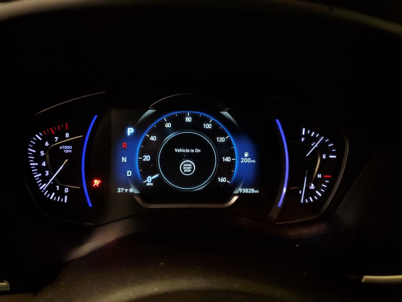 2020 Hyundai Santa Fe - Image 9