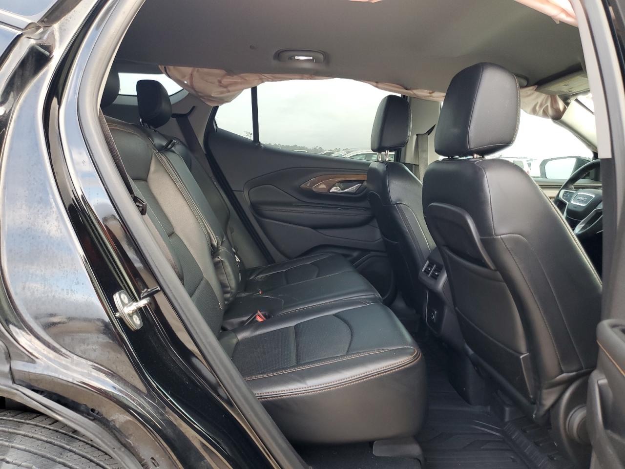 2018 GMC Terrain - Image 11