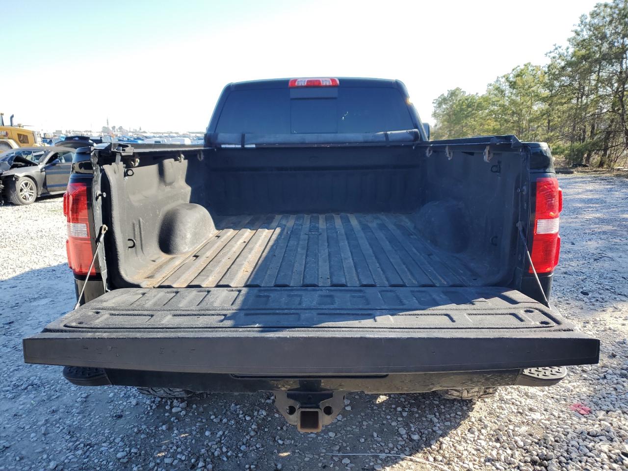 2017 GMC Sierra - Image 6