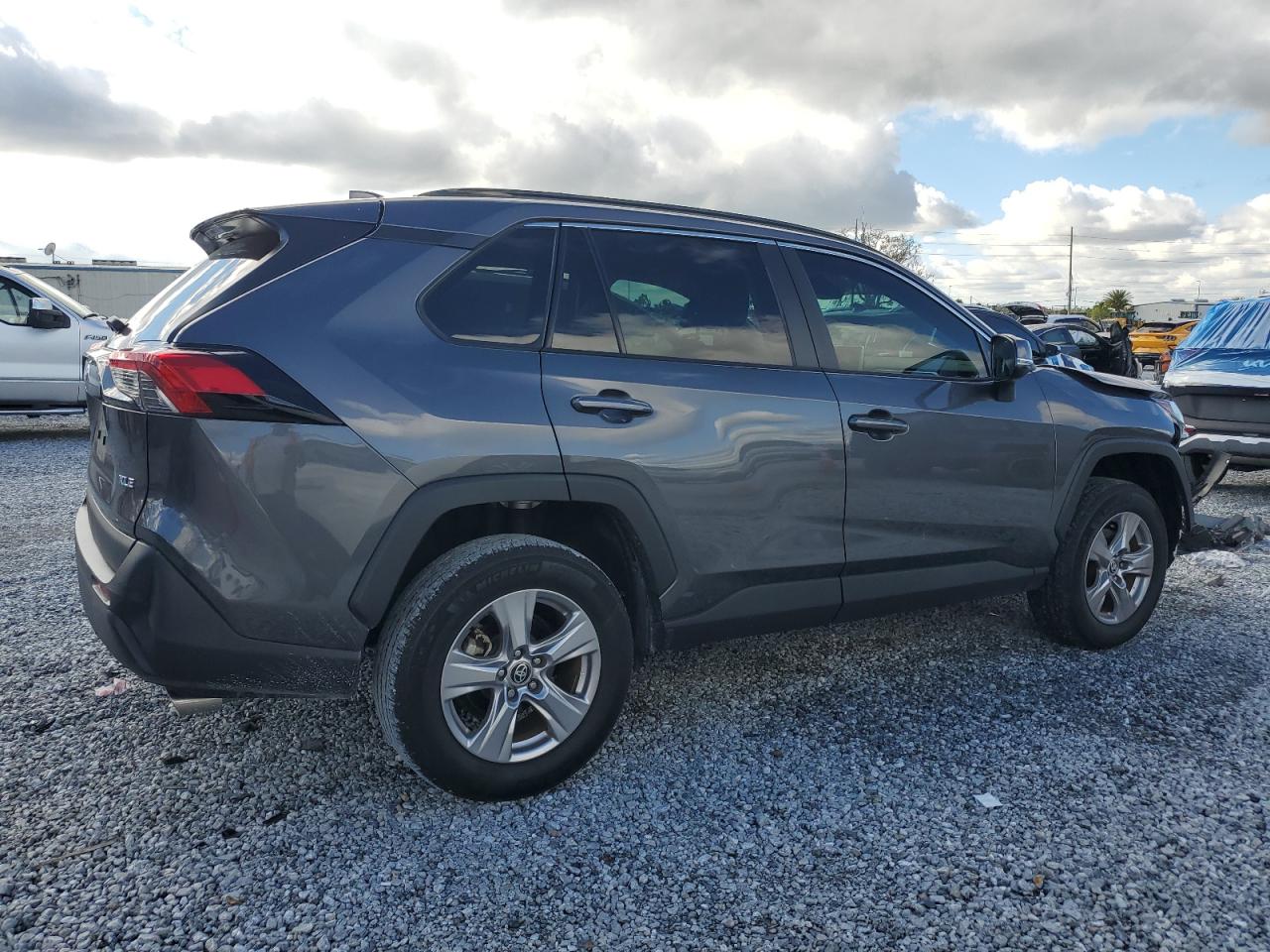 2023 Toyota RAV 4 - Image 3