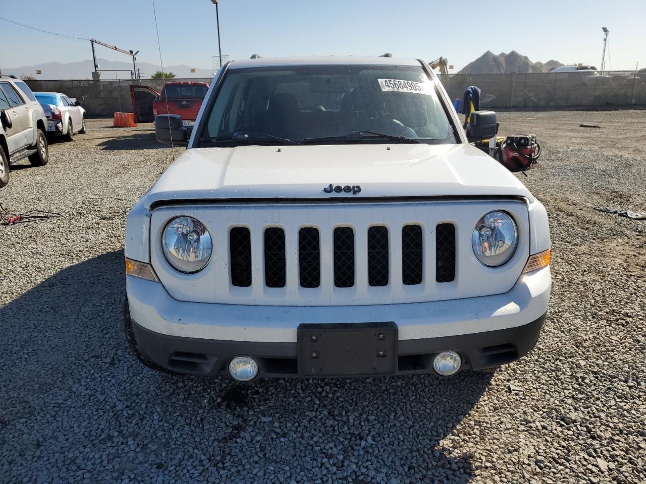 2015 Jeep Liberty (Patriot) - Image 5