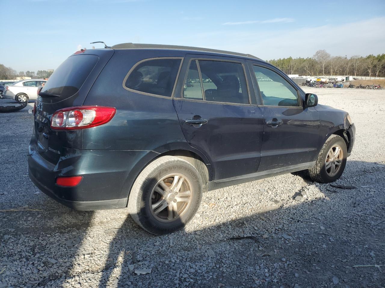 2011 Hyundai Santa Fe - Image 3