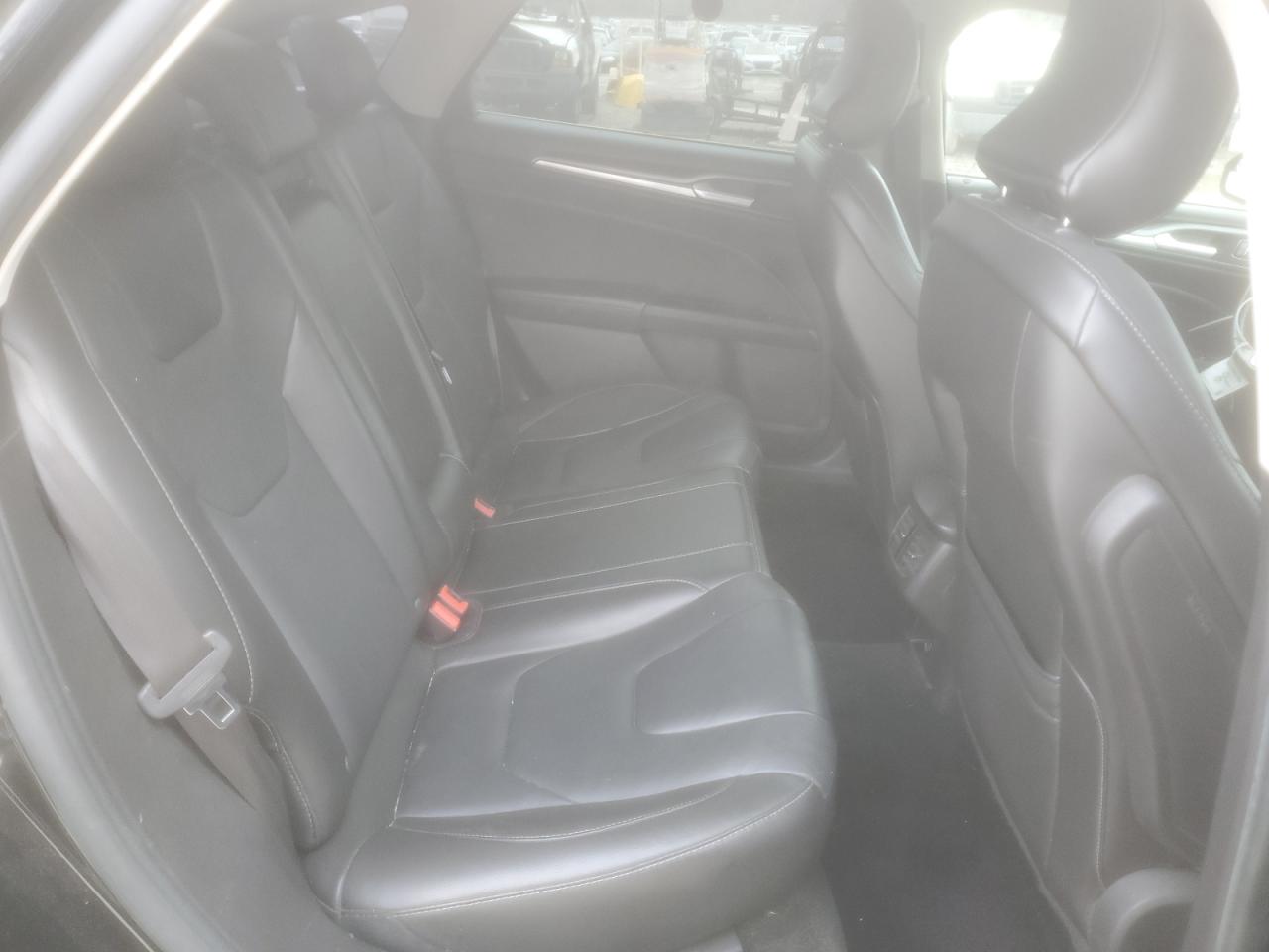 2016 Ford Fusion - Image 10