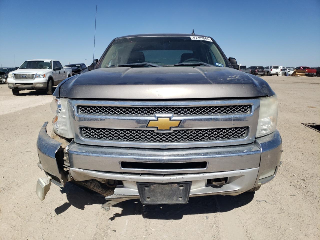 2012 Chevrolet Silverado - Image 5