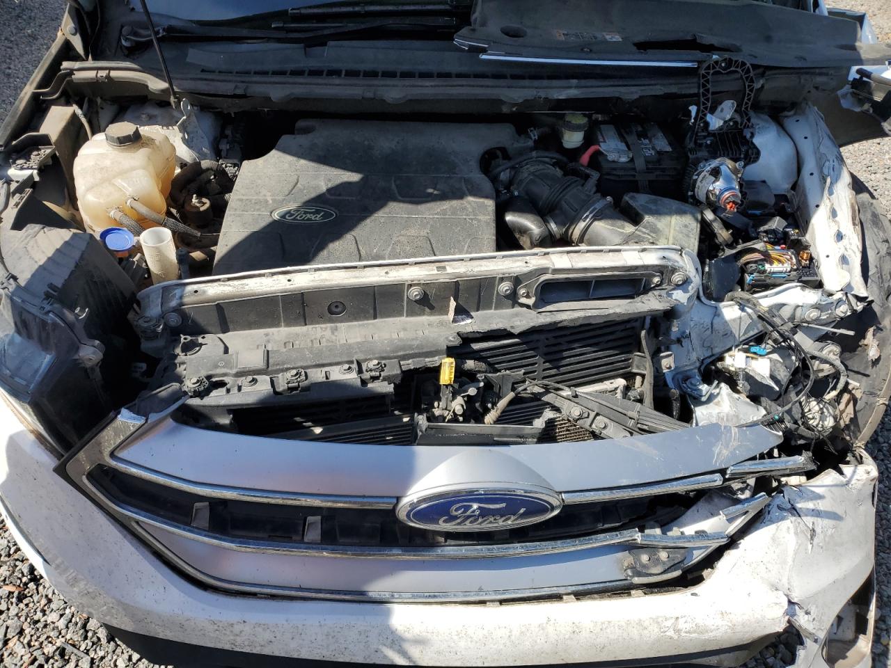 2015 Ford Edge - Image 14