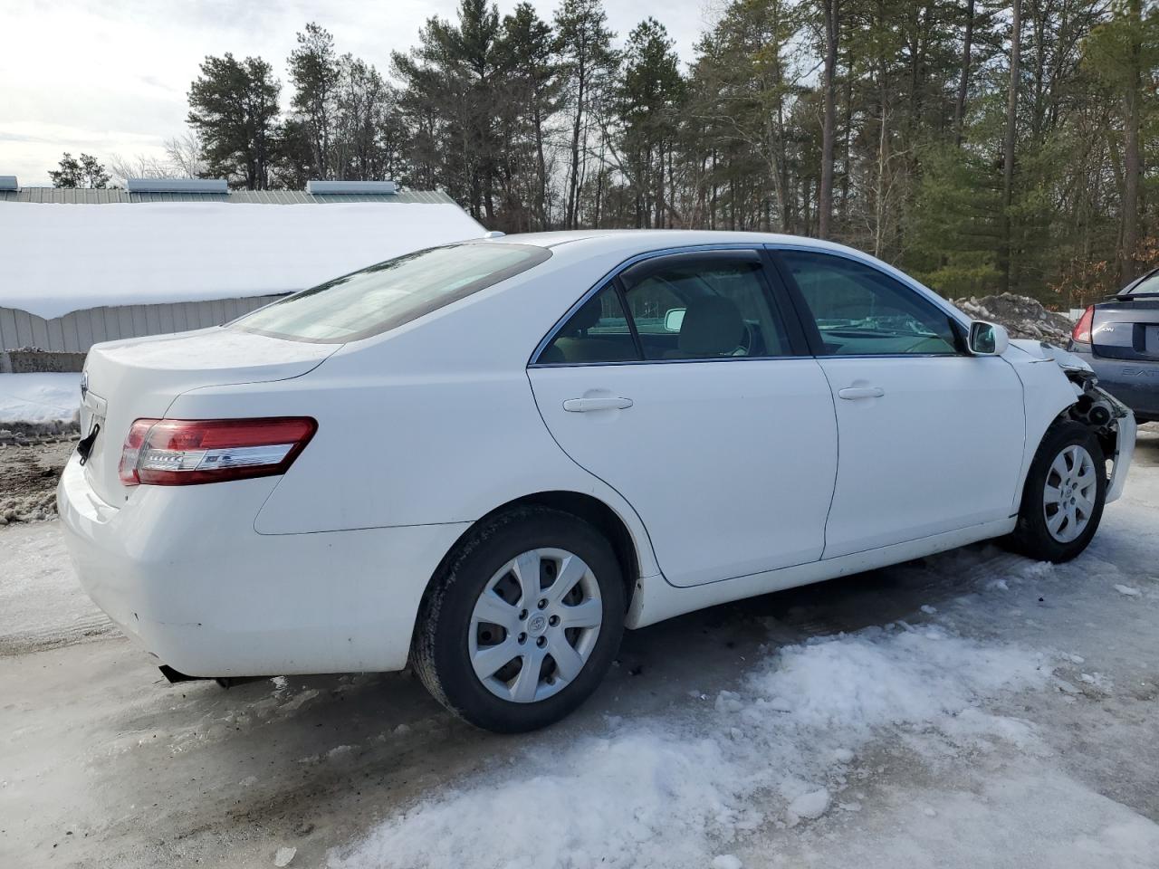 2011 Toyota Camry - Image 3