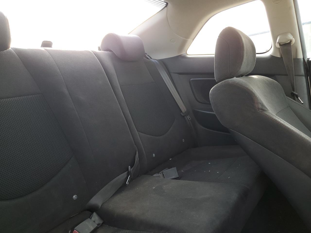 2010 Kia Forte - Image 10