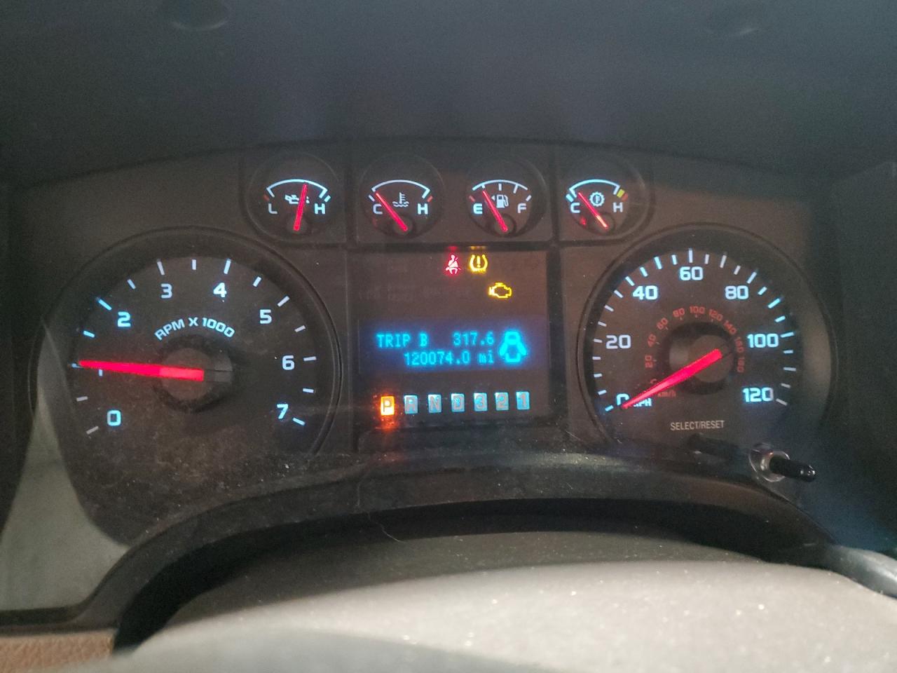 2010 Ford F-150 - Image 9