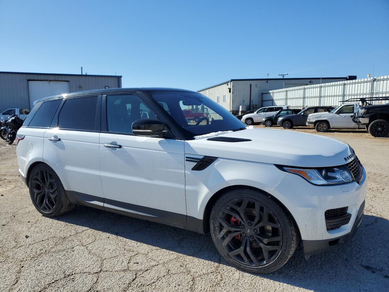 2017 Land Rover Range Rover - Image 4