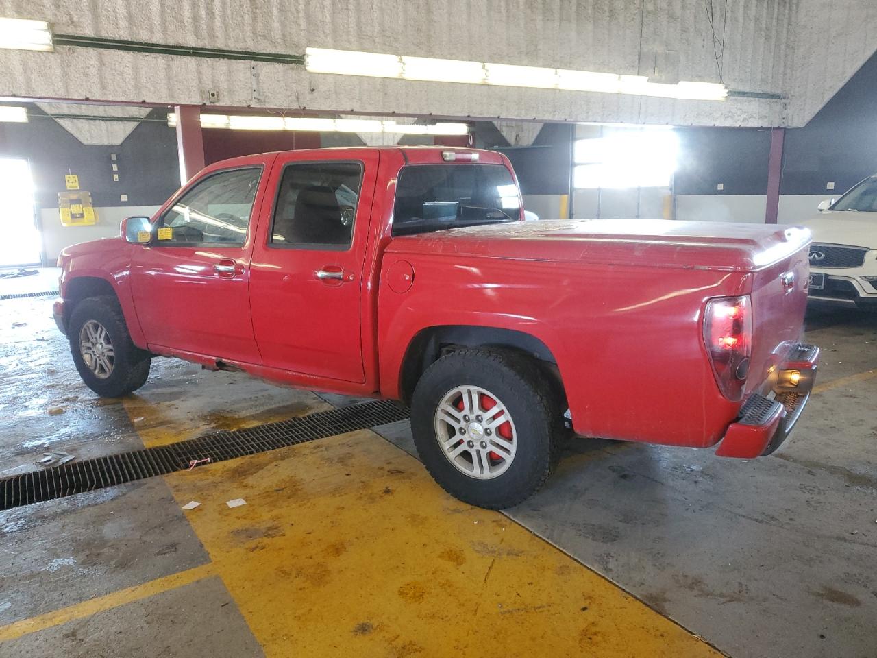 2010 Chevrolet Colorado - Image 2