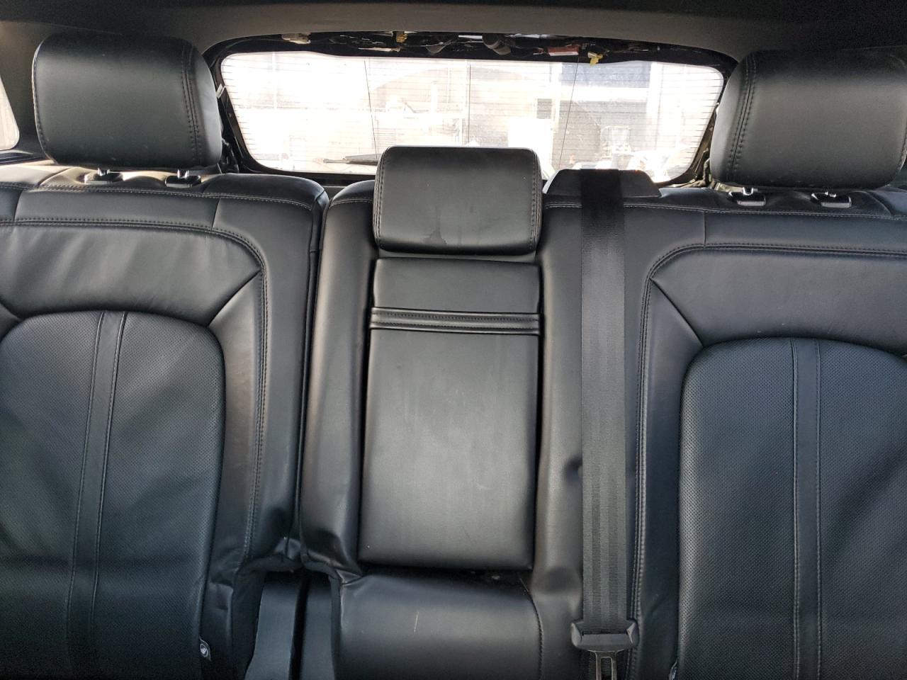 2019 Lincoln Nautilus - Image 10