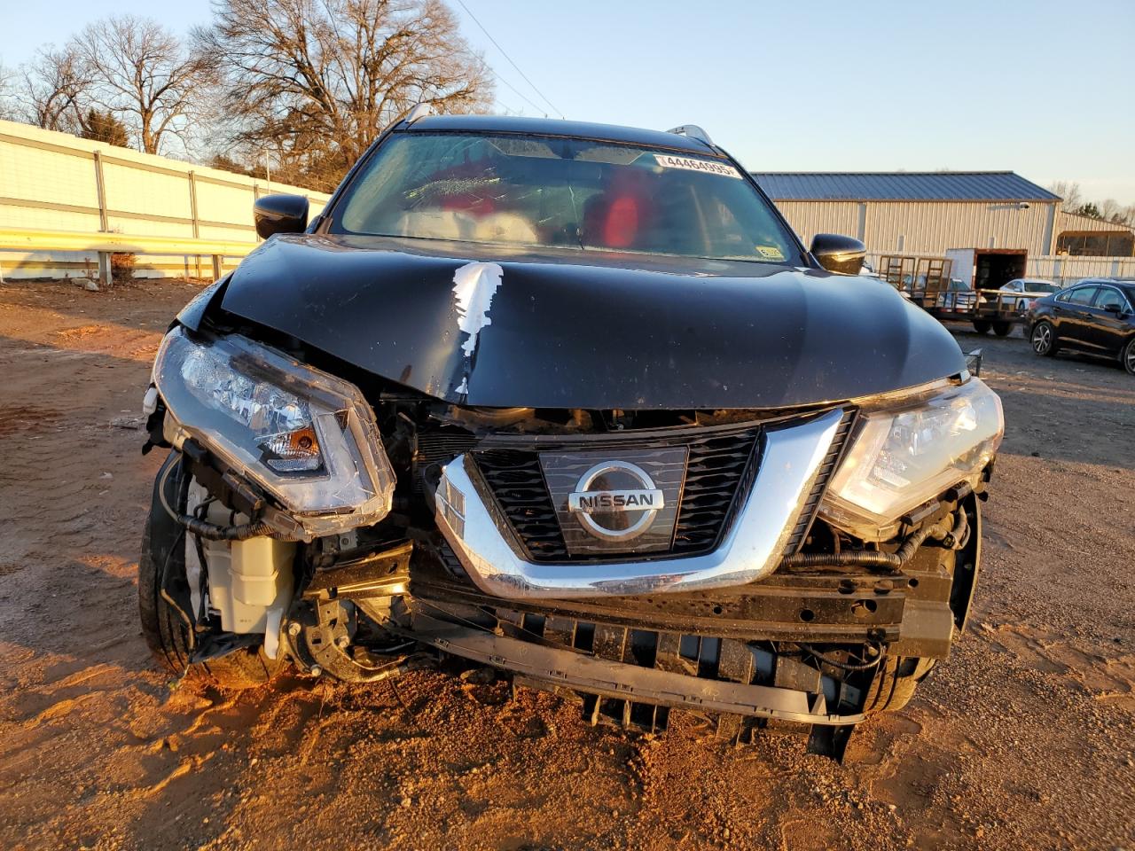 2017 Nissan Rogue - Image 5