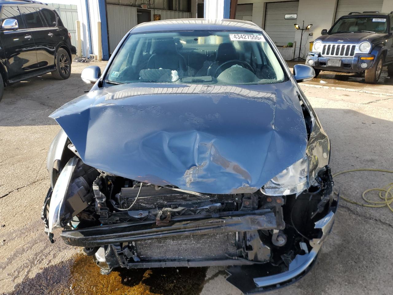 2010 Volkswagen Jetta - Image 5