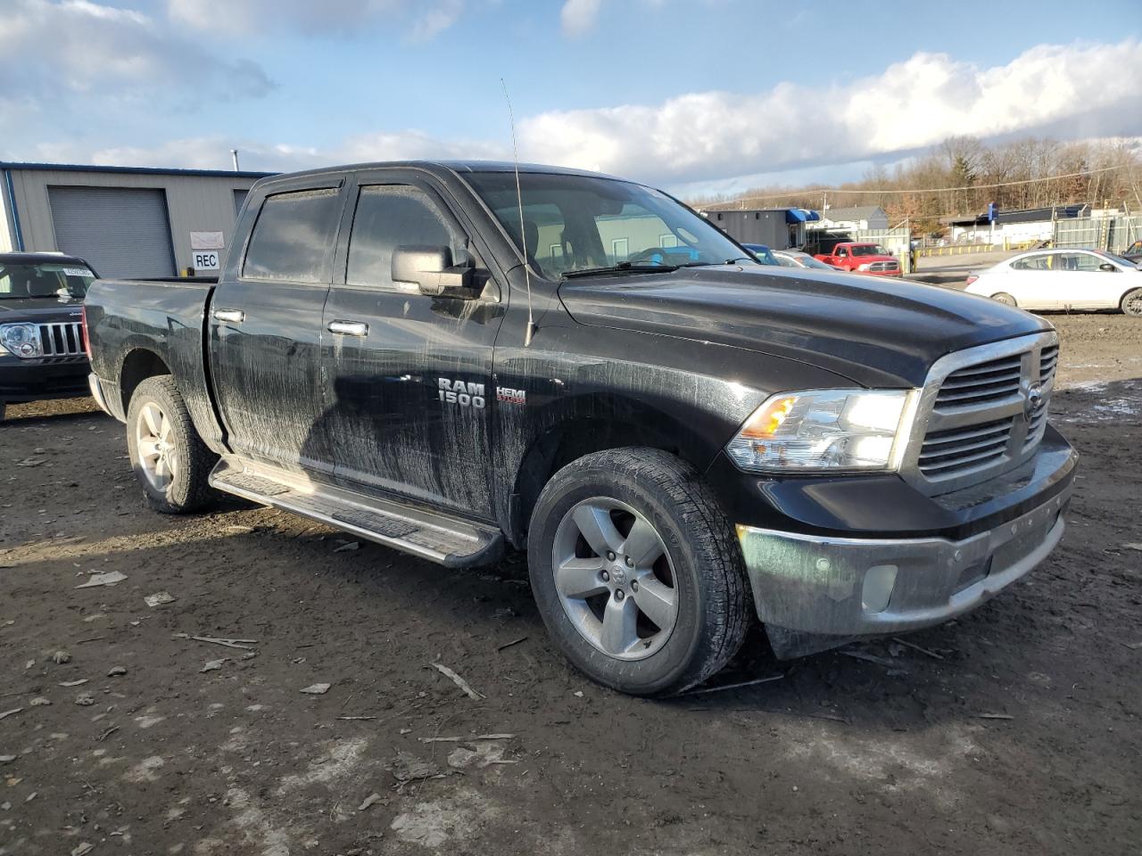 2014 RAM 1500 - Image 4