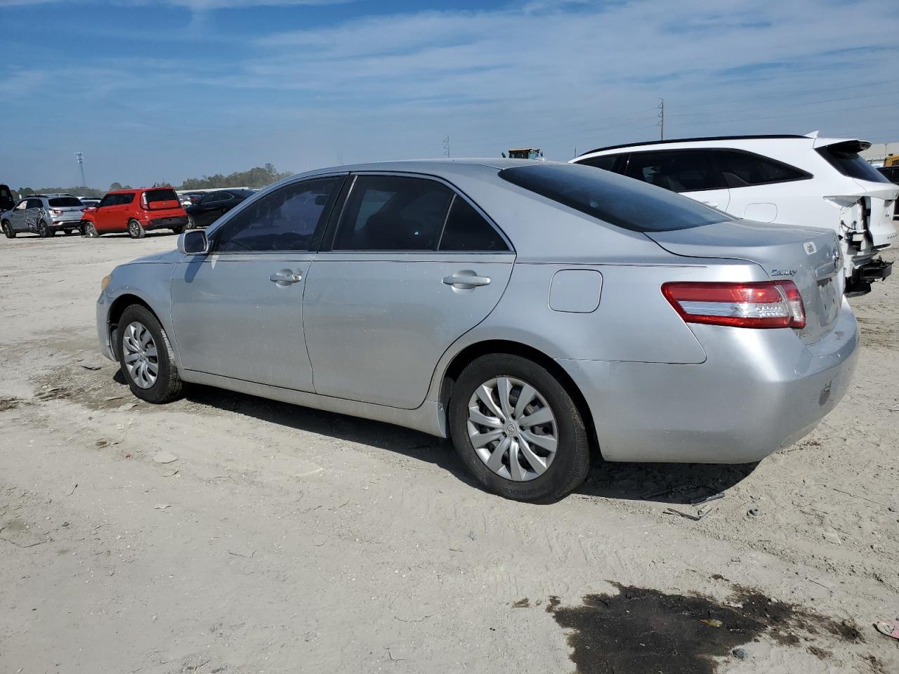 2011 Toyota Camry - Image 2