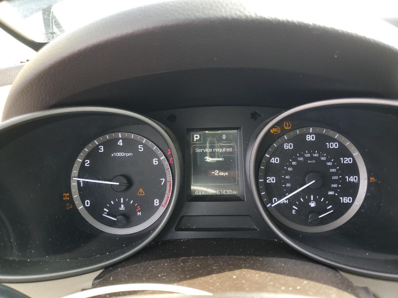 2017 Hyundai Santa Fe - Image 9