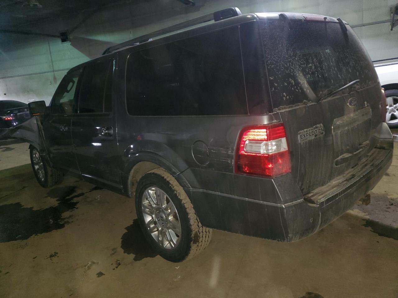 2012 Ford Expedition - Image 2