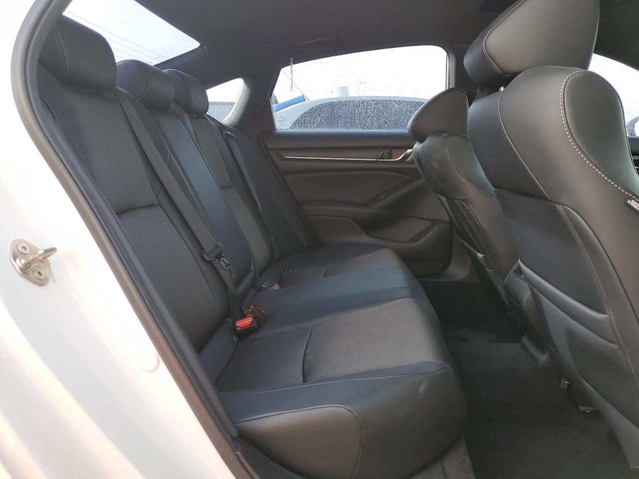 2018 Honda Accord - Image 10