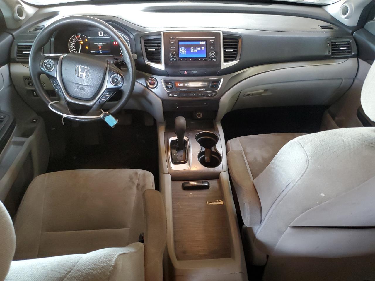 2016 Honda Pilot - Image 8