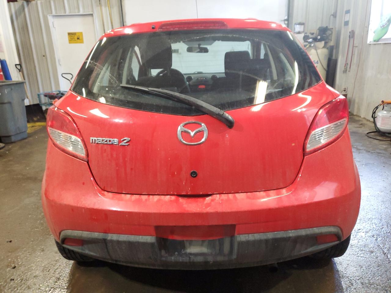 2013 Mazda 2 - Image 6