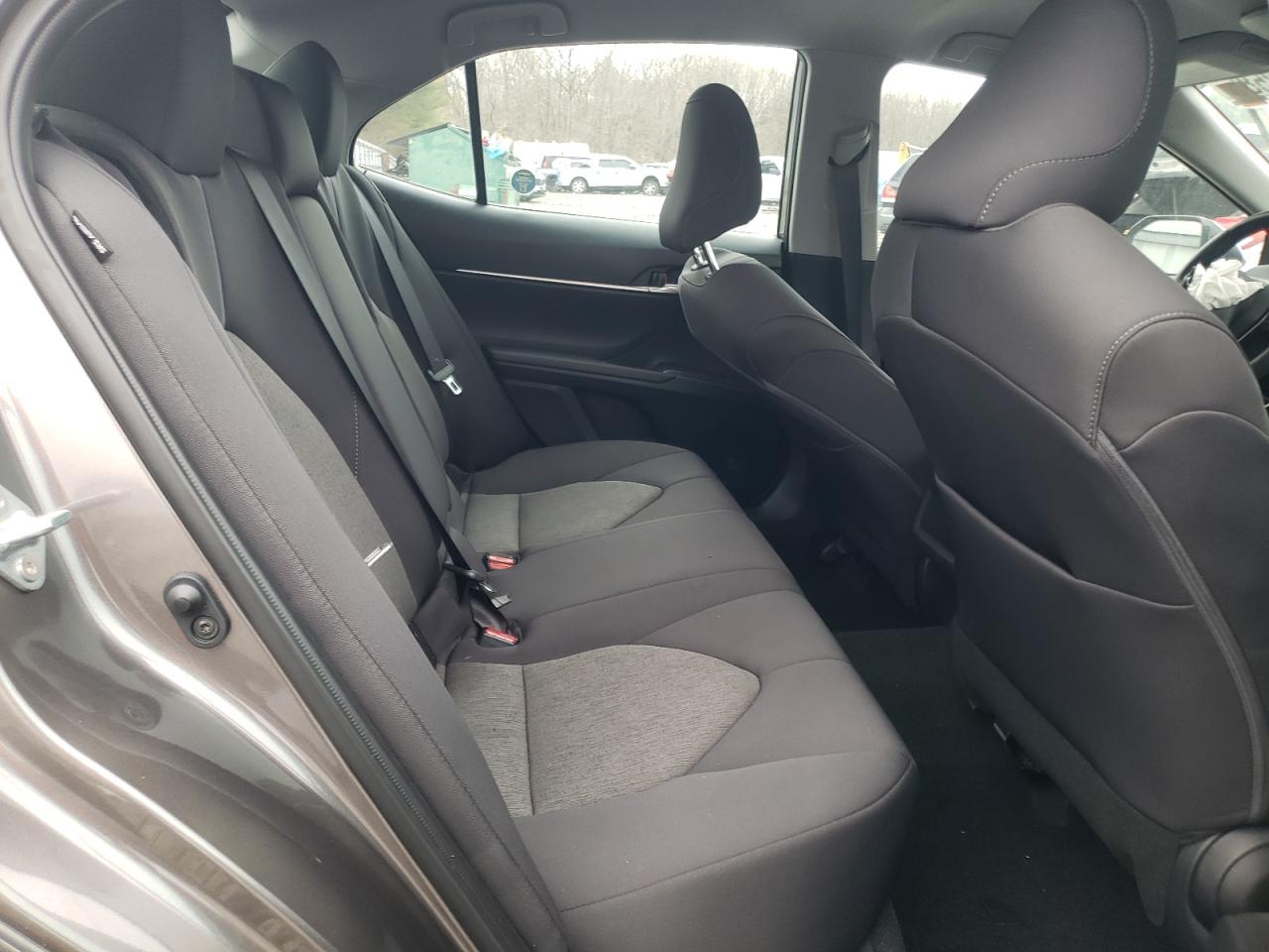 2023 Toyota Camry - Image 11