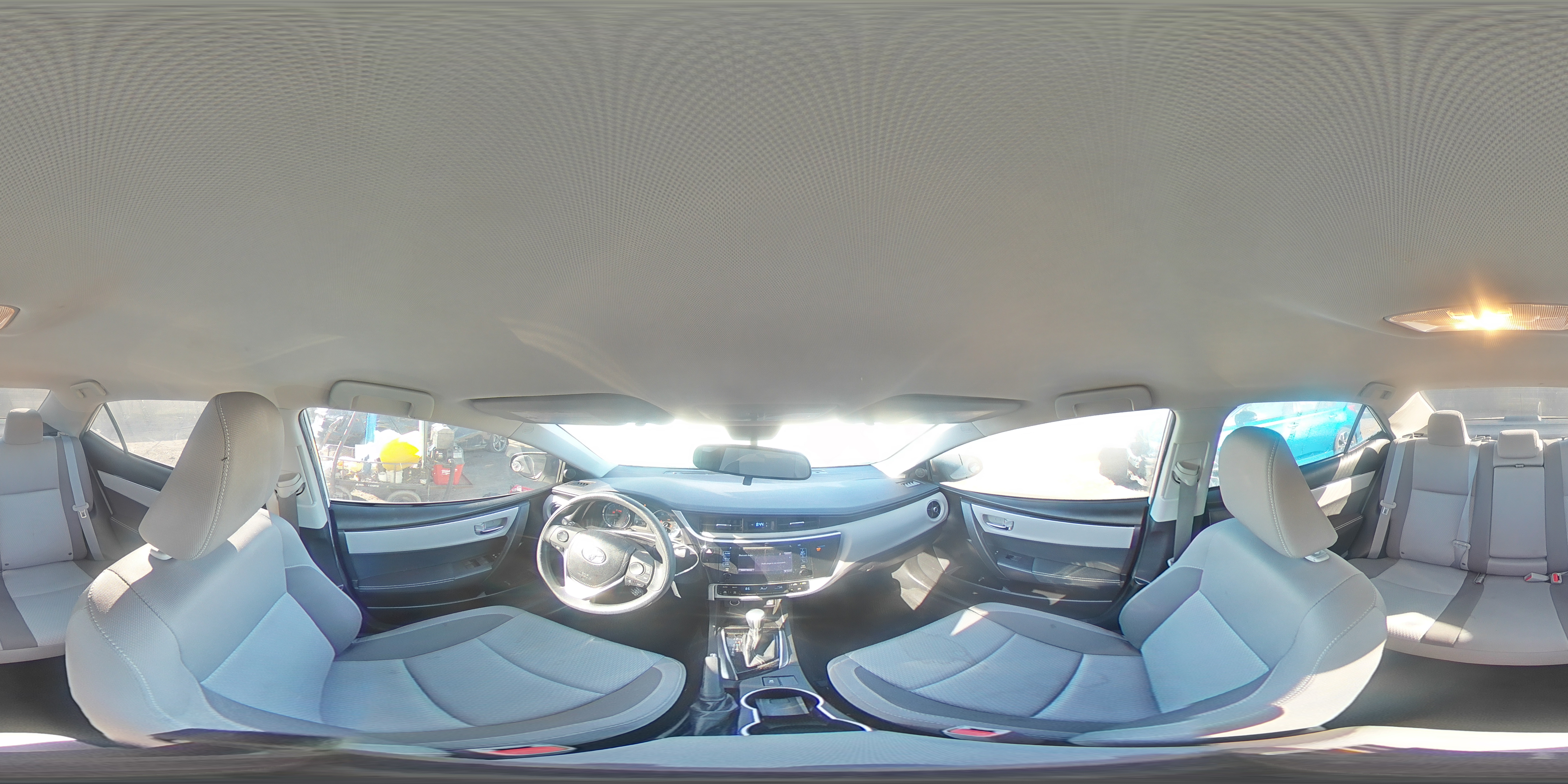 2018 Toyota Corolla - Image 12