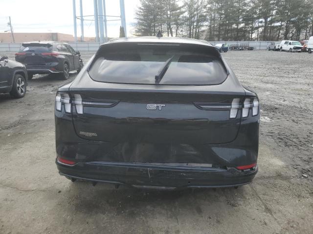  FORD MUSTANG 2022 Черный