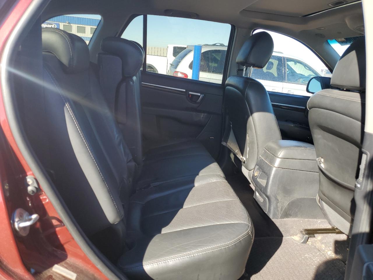 2008 Hyundai Santa Fe - Image 11