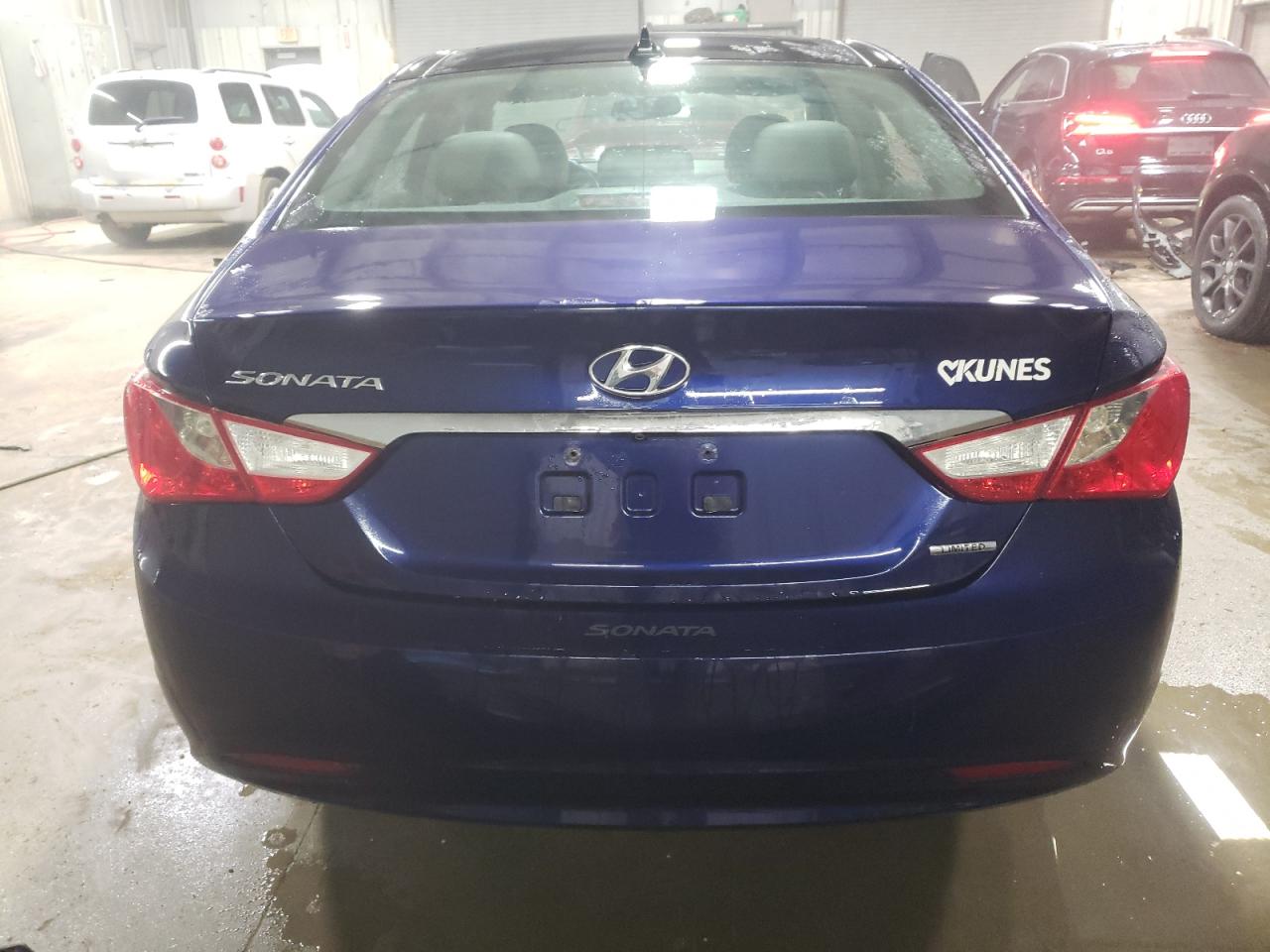 2013 Hyundai Sonata - Image 6