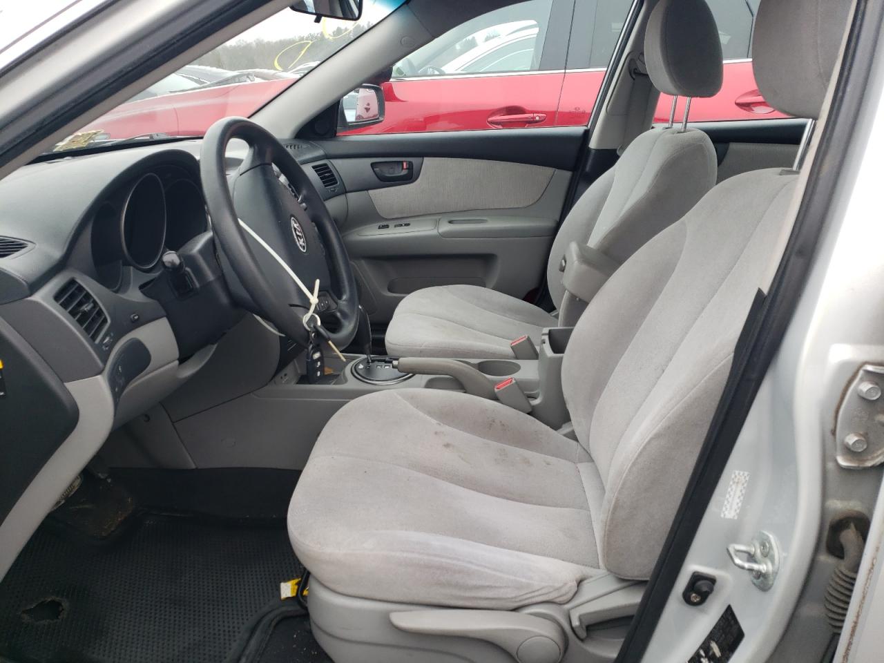 2010 Kia Optima - Image 7