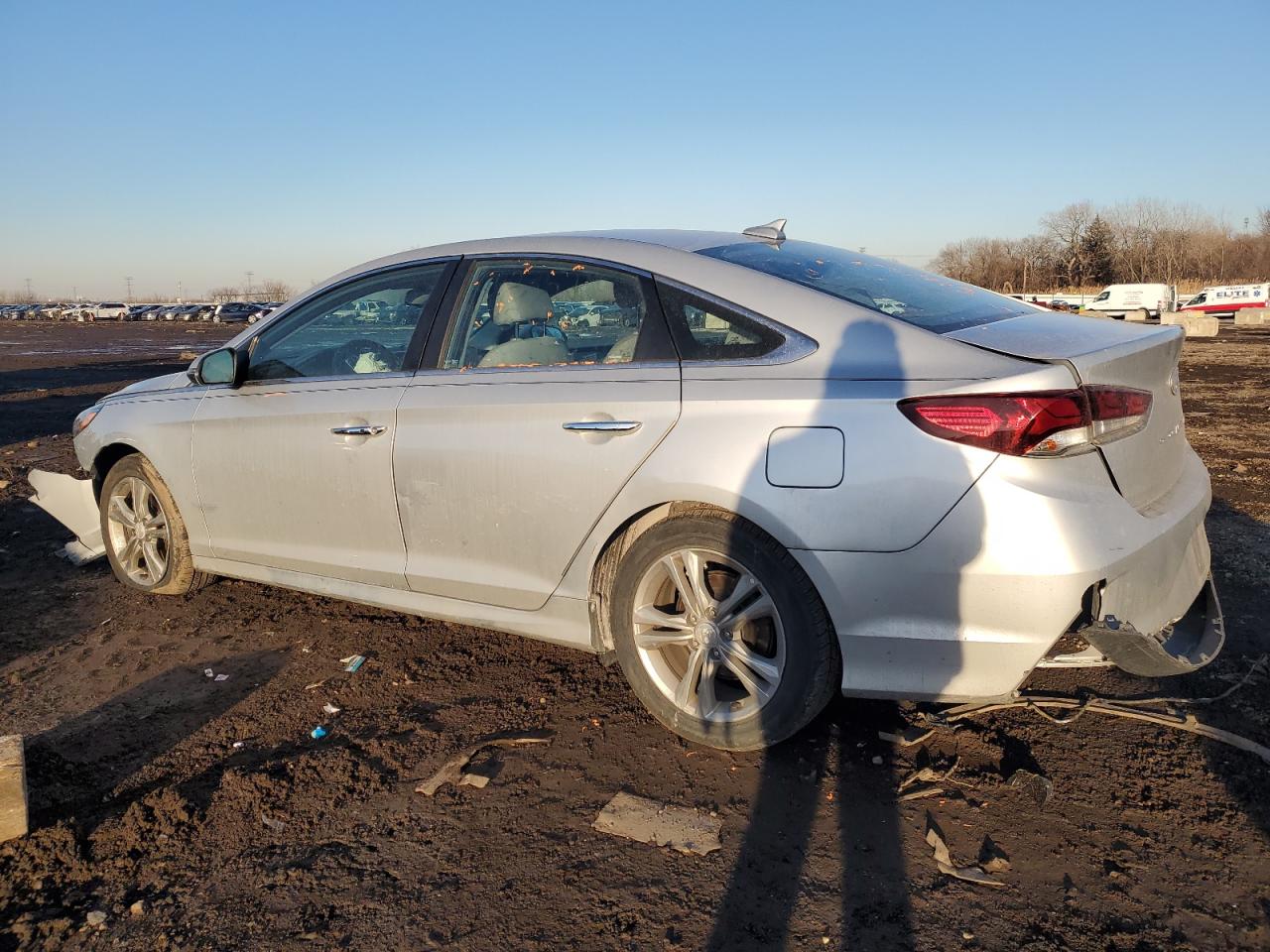 2018 Hyundai Sonata - Image 2