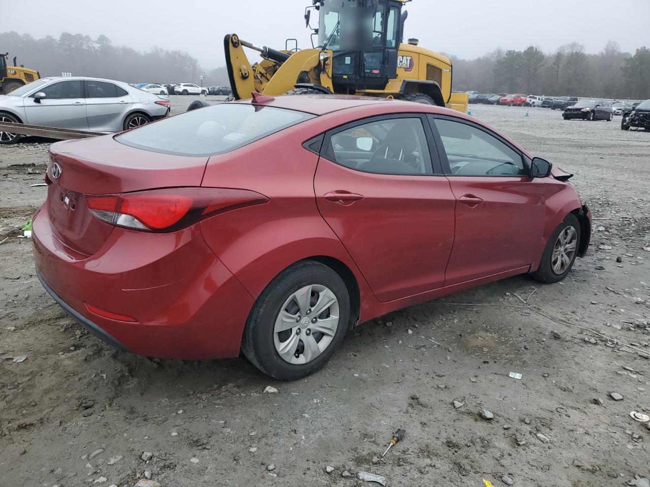 2016 Hyundai Elantra - Image 3