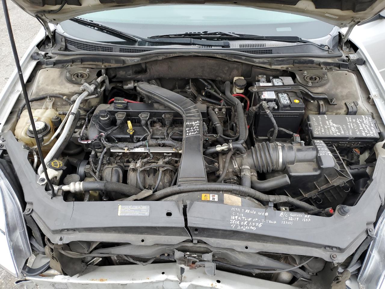 2009 Ford Fusion - Image 12